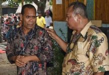 Pilkada Alor Digugat, Bupati Amon Djobo: Tidak Ada Urusan Saya Foto: Amon Djobo - Imanuel Ekadianus Blegur. (Sumber: Zoom Alor).