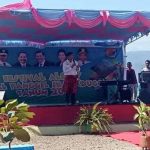 Laiskodat Buka Festival Panggil Ikan Dugong di Alor Gubernur NTT Viktor Buntilu Laiskodat ketika membuka Festival Panggil Ikan Dugong di Pantai Mali, Alor, Jumat (19/7).