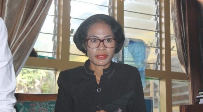 KPU Alor: Pemilu 2019 Sukses Ketua KPU Alor Maria Goreti Padu Keray, SE.,M.Ec.Dev.