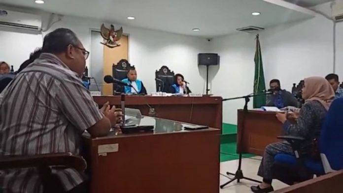 Guru Besar Universitas Indonesia Fakultas Hukum Prof. Dr. Anna Erliyana, SH.,M.H saat bersaksi di Pengadilan TUN Jakarta Selasa, (17/9).