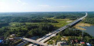 Presiden Pastikan Tol Balikpapan-Samarinda Rampung Akhir Tahun 2019 Foto: Proyek jalan Tol Balikpapan - Samarinda. (Sumber: Akun Facebook, Presiden Joko Widodo).