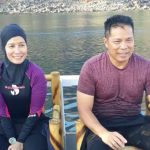 Pegiat Pariwisata Desak Kapolda NTT Berantas Bom Ikan di Alor Kapolda NTT Irjen Pol. H. Hamidin didampingi istrinya ketika menyelam di perairan Ternate, Kabupaten Alor, Minggu (29/9). (Foto: Dani Manu).
