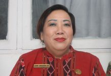 Belum Bayar Upah, Ketua DPRD Alor Diadukan ke Nakertrans Ketua DPRD Alor Enny Anggrek