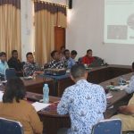 Draf Ranperda Pengelolaan Sampah di Alor Mulai Dirumuskan Kegiatan diseminasi hasil kajian dan lokakarya evaluasi regulasi persampahan dan pengingkatan kesadaran publik, Senin (28/10) di aula Bapelitbang Alor.