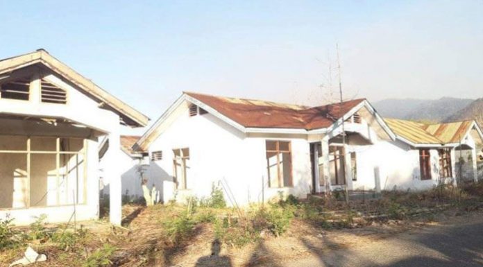 Rumah Dinas DPRD Alor Mubasir Rumah Dinas Anggota DPRD Alor yang kini mubasir