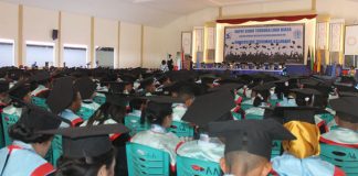 Wisuda Untrib, Rektor Ajak Para Sarjana Bekerja Keras dan Cerdas Wisuda Untrib Angkatan ke VIII Tahun Akademik 2019/2020 di Kalabahi, tanggal 30 Oktober 2019.