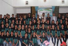 Pengurus Imaspika Undana Dilantik Jhonson Naat lantik Pengurs Imaspika Undana, Sabtu (23/11) di Aula SMA N.4 Kupang.