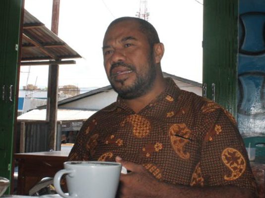 Camat PBL: Lebih Baik Saya Pukul Rafael daripada Saya Berlakukan PP 53 Camat PBL Jhon Erens Sau Sabu, S.Pi