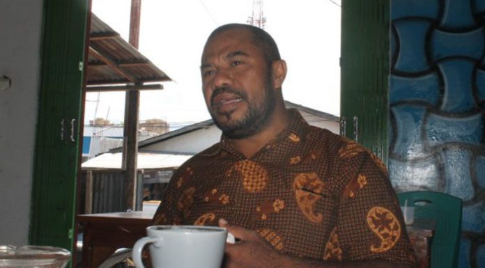 Camat PBL: Lebih Baik Saya Pukul Rafael daripada Saya Berlakukan PP 53 Camat PBL Jhon Erens Sau Sabu, S.Pi