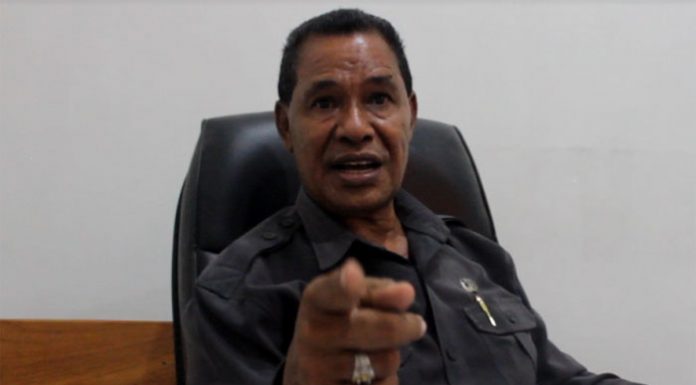 Kadispar Alor Sebut Proyek Tambatan Perahu di Ling’al Milik Dinas Perhubungan Plh. Kadispar Alor, Bernad Gen Al