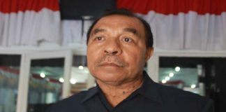 Bupati Alor Putuskan Sengketa Pilkades Eka Jaya dan Pulau Buaya Kadis PMD Alor Muhamad Bere