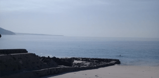 Foto Proyek Tambatan Perahu yang Merusak Pasir Putih Obyek Wisata Ling’al Proyek Tambatan Perahu di Ling'al