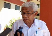 Kadisdik NTT Bohong, Gaji Guru Honorer Ternyata Belum Dibayar Hari Ini Kadis Pendidikan NTT, Drs. Benyamin Lola. (Sumber: voxntt.com).