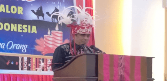 Natal Oikumene di Alor, Menag Pesan Jaga Persaudaraan Bangsa Menag Fachrul Natal Oekumene di Alor