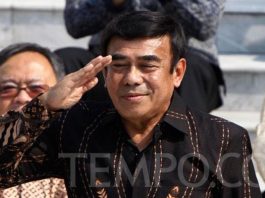 Cipayung NTT Desak Menag Tuntaskan Larangan Natal di Sumatera Barat Menteri Agama Jenderal TNI (Purn) Fachrul Razi. (Sumber: TEMPO.CO)