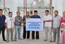 BRI Kalabahi Serahkan CSR Rp 200 Juta ke Masjid Wetabua BRI Kalabahi serahkan bantuan CSR Rp. 200 juta kepada Masjid Besar Babul Jihad Wetabua, Sabtu (11/1/2020) di Wetabua, Kota Kalabahi.