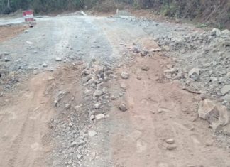 DPRD Sikapi Aduan Ikmatar Terkait Buruknya Proyek Jalan Mataru Proyek Jalan ruas Kamaifui-Kalunan di Mataru yang dilaporkan Ikmatar ke DPRD, 13 Desember 2019