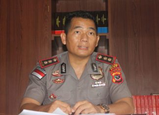 Kapolres Alor: Situasi Welai Fanating Kondusif Pasca Insiden Tutup Jalan Kapolres Alor AKBP Darmawan Marpaung, S.I.K., M.Si