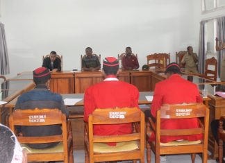 Pemkab Alor Diminta Hormati Moratorium Tambang Gubernur NTT DPC GMNI Alor Berdialog dengan Komisi III DPRD. Mereka menolak rencana pertambangan emas oleh PT KPU di Bukit Mas, Kabir seluas 5000 hektare