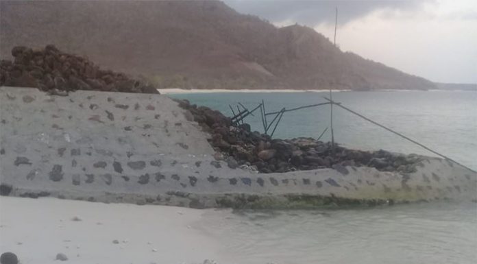 Penyidik PNS DKP NTT Akan Selidiki Proyek Tambatan Ling’al Proyek Tambatan Perahu Ling'al yang sudah rampung dikerjakan kontraktor CV Yanlib