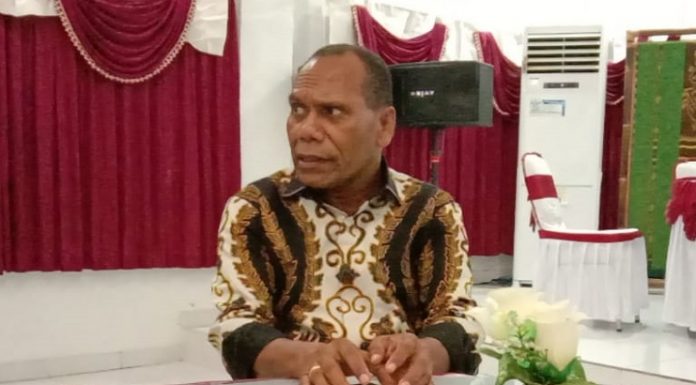 Angka ODP Corona Meningkat, Bupati Alor Minta Menhub Tutup Bandara Bupati Alor Drs. Amon Djobo
