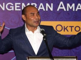 Perusahaan di Alor Belum Terapkan Standar UMP NTT Tahun 2020 Rapat pleno DPD I dan DPD II Partai Golkar NTT memutuskan mendukung bakal calon gubernur dan wakil gubernur Viktor Laiskodat dan Yoseph Naisoi. (Detikcom/Lamhot Aritonang)