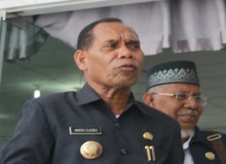 Bupati Alor: PNS yang Jemput Hamid Saya Suruh Periksa dan Pecat Bupati Alor Drs. Amon Djobo