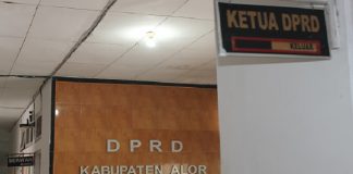 Gegara Ruangan Rapat, Ketua DPRD Alor Adukan Anggota Banggar ke Badan Kehormatan Kantor DPRD Alor