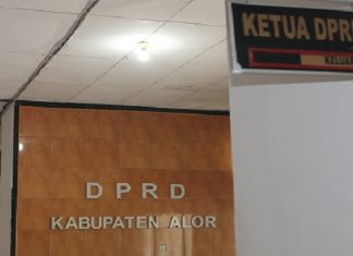 Gegara Ruangan Rapat, Ketua DPRD Alor Adukan Anggota Banggar ke Badan Kehormatan Kantor DPRD Alor