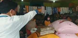 Camat Teluk Mutiara dan Satgas Covid-19 Alor Razia Masker