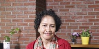 GMIT Apresiasi Sejumlah Prestasi Rektor Untrib Ketua MS GMIT Pdt. Dr. Mery Kolimon. (Foto: Jabawan.com).