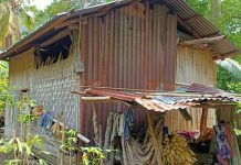 Rumah Reyot Dua Janda Tua di Alor NTT Tak Tersentuh Bantuan Rumah Oma Aizah Dursaha di RT 8 RW 4 Desa Alila Timur Kecamatan Kabola, Alor, NTT.