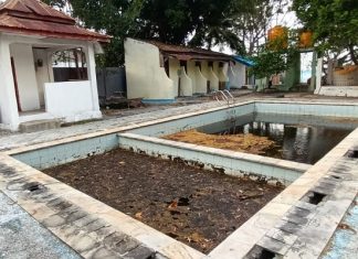 MCK Taman Wisata Mali Mubasir Jelang Festival Panggil Dugong Foto; Kondisi terkini Kolam Renang dan MCK di Taman Wisata Mali yang Mubasir jelang Festival Panggil Dugong akhir Juli 2020.