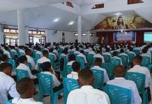 575 Mahasiswa Baru Untrib Ikut Ordik 575 Mahasiswa Baru Untrib sedang mengikuti kegiatan Ordik, Kamis (27/8) di Aula Pola Tribuana, Kalabahi.
