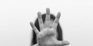 Diminta Tanggapi Tudingan Kasus Dugaan Kekerasan Seksual Anak di BMKG Alor, ini Jawaban Kepala BMKG Ilustrasi stop kekerasan terhadap perempuan dan anak. (Foto: suara.com).