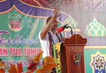 Gubernur NTT Gagas Festival Al-Quran Tua dan Dugong, Model CBT Gubernur NTT Viktor Bungtilu Laiskodat berpidato di acara pembukaan Festival Al-Qur'an Tua di Alor Besar, Kamis (30/7/2020).