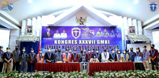 Menguat 8 Kandidat Ketum dan 7 Kandidat Sekum di Kongres GMKI, Manokwari Pengurus Pusat GMKI Periode 2018-2020 resmi dinyatakan demisioner usai LPJ di Kongres, Manokwari Papua Barat, Sabtu (28/11).