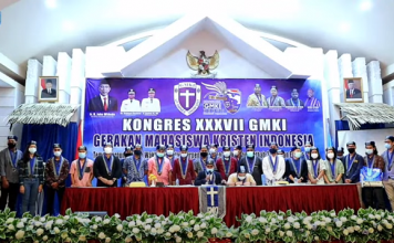 Menguat 8 Kandidat Ketum dan 7 Kandidat Sekum di Kongres GMKI, Manokwari Pengurus Pusat GMKI Periode 2018-2020 resmi dinyatakan demisioner usai LPJ di Kongres, Manokwari Papua Barat, Sabtu (28/11).