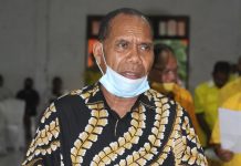 Bupati Alor Keluarkan Edaran Siswa Belajar dari Rumah Bupati Alor Drs. Amon Djobo. (Foto: doc tribuanapos.net/Leader Ismail).