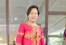 Keluarga Bantah Keterangan Satgas, Sebut Pasien DP Tak Pernah ke Luar Daerah Istri almarhum DP, Oktofina Pella - Pulinggomang