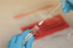 Satgas Covid-19 Alor Berniat Pengadaan Alat Test Swab dan Hidupkan Posko Gambar: Alat Test Swab. (Sumber: Kompas.com).