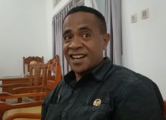 BK Tolak Laporan Lomboan Soal Pelanggaran Kode Etik Pejabat DPRD Alor Curi Listrik Ketua Badan Kehormatan DPRD Alor, Sony Magangsau
