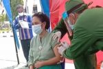 Pdt Mery Kolimon Ajak Warga GMIT Ikut Vaksinasi Antibodi Covid-19 Pdt. Mery Kolimon divaksin antibodi Covid-19 perdana, Jumat (15/1) pagi di Kupang.