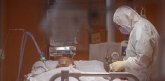 Angka Covid-19 di Alor Bertambah 4 Orang, Total 18 Pasien positif Covid-19 sedang dirawat di sebuah Rumah Sakit. (Sumber: BBC.com)