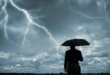 BPBD Alor Imbau Warga Waspada Cuaca Buruk Gambar: Ilustrasi cuaca buruk