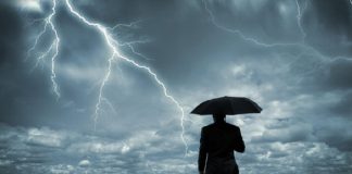 BPBD Alor Imbau Warga Waspada Cuaca Buruk Gambar: Ilustrasi cuaca buruk