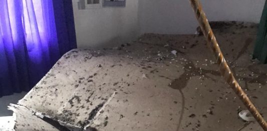 Plafon Puskesmas Mainang di Alor Ambruk Gambar: Plafon Puskesmas Mainang yang ambruk pada awal Februari 2021 lalu.