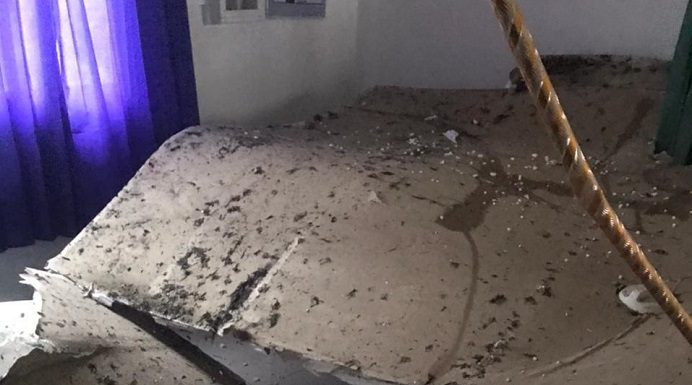 Plafon Puskesmas Mainang di Alor Ambruk Gambar: Plafon Puskesmas Mainang yang ambruk pada awal Februari 2021 lalu.