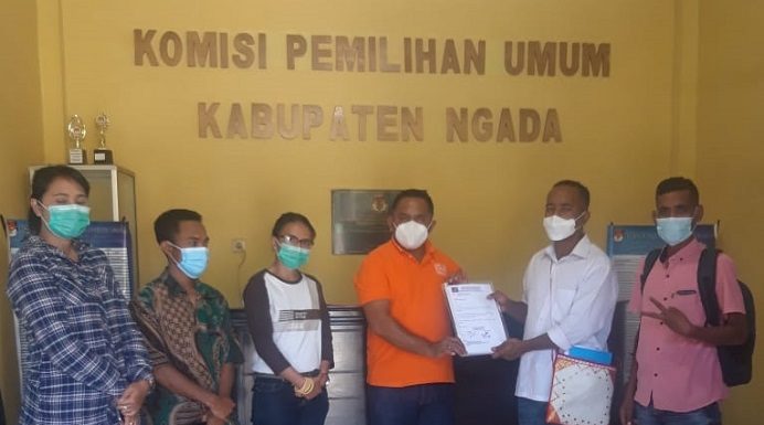 Partai Rakyat Adil Makmur Ngada NTT Silahturahmi ke Kesbangpol dan KPUD DPK PRIMA Ngada ketika silahturahmi di kantor KPUD Ngada, Jumat (19/3).