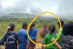Lagi, 2 Bocah 4 Tahun di Alor Tewas Tenggelam di Embung Balai Besar Wilayah Sungai NTT Warga Desa Kaerah evakuasi korban tewas di embung milik Balai Besar Wilayah Sungai Provinsi NTT, Jumat (5/3/2021) siang.
